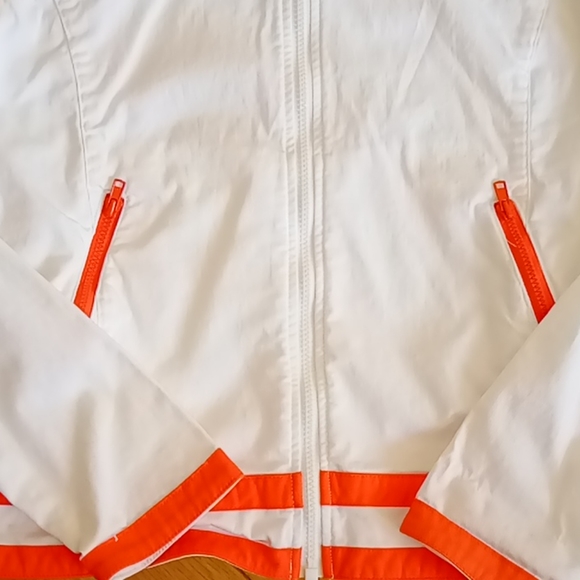 Nike Light Jacket - Picture 3 of 5